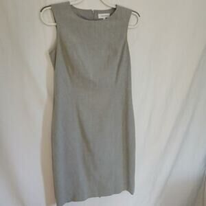 Calvin Klein size 6 Sleeveless Sheath Dress Dove Grey Kick Pleat Fully Lined
